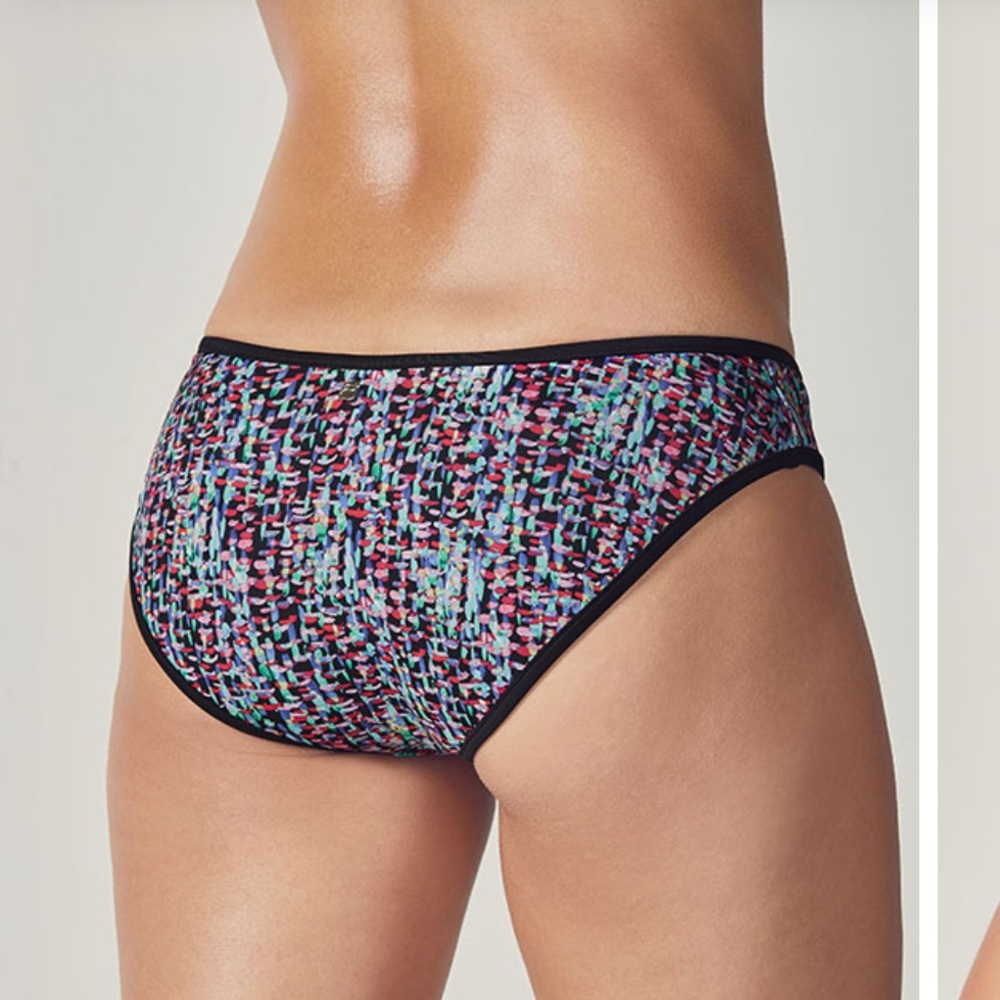 Fabletics Wonderweave Bajan Hipster Bikini Bottom✨
